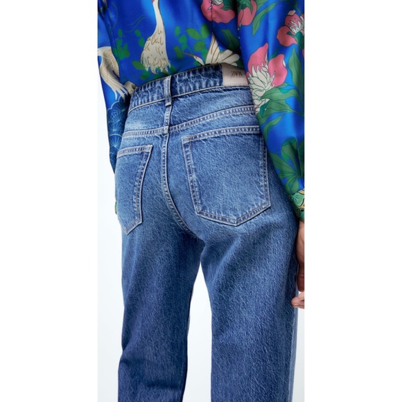 Zara Split Hem Straight Jeans - Picture 6 of 9